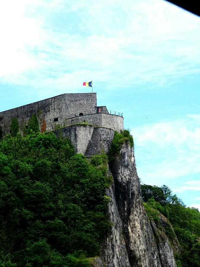L'Entre Ciel Et Meuse Appartamento Dinant Esterno foto